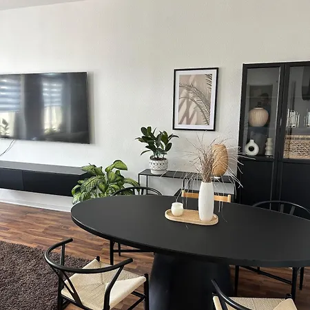 Apartment Stadtwohnung Mit Dachterasse